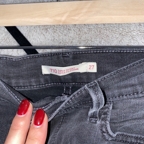 Black levis jeans - Picture 3 of 3